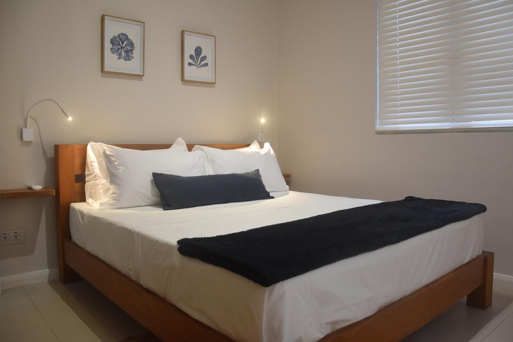 Blue Waves Beachfront Penthouse Flic en Flac Ngoại thất bức ảnh